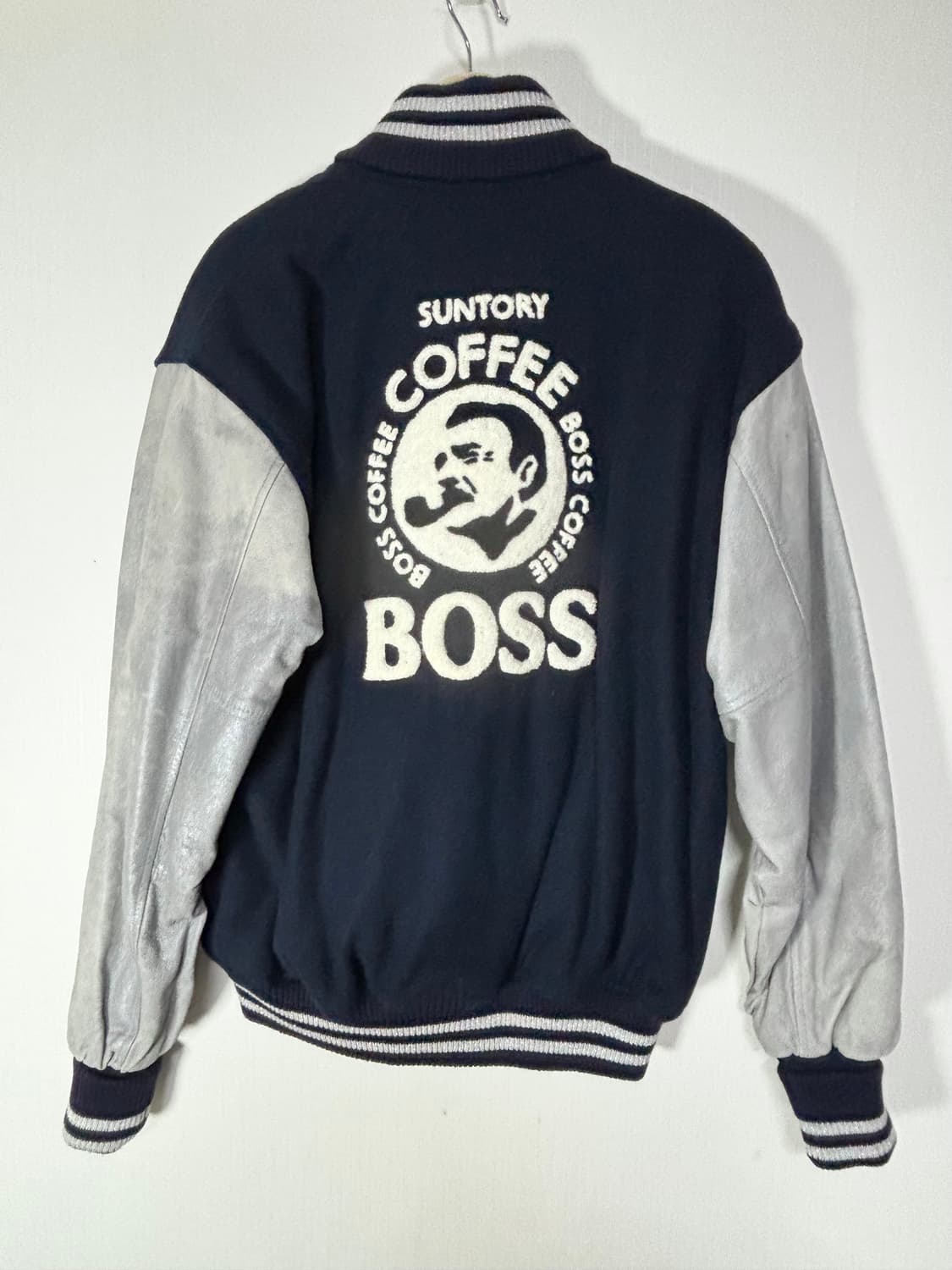 산토리 보스커피 빈티지 레더 바시티 자켓 상품이미지1