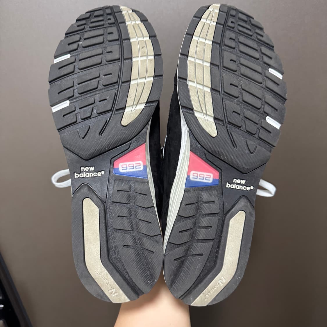 (295) 뉴발란스 992 블랙 상품이미지4