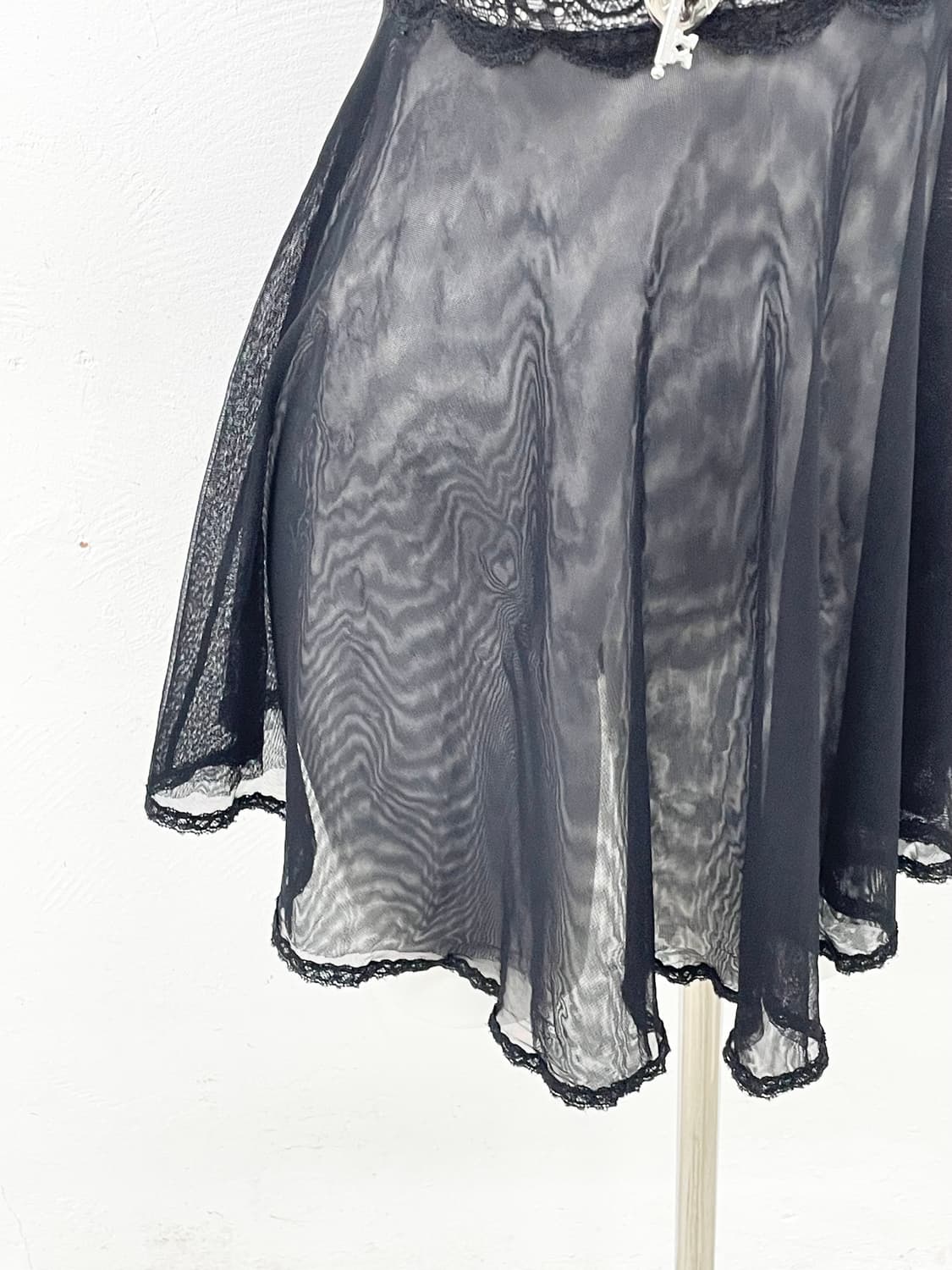 에블린 블랙페어리 시어 슬립 상품이미지3