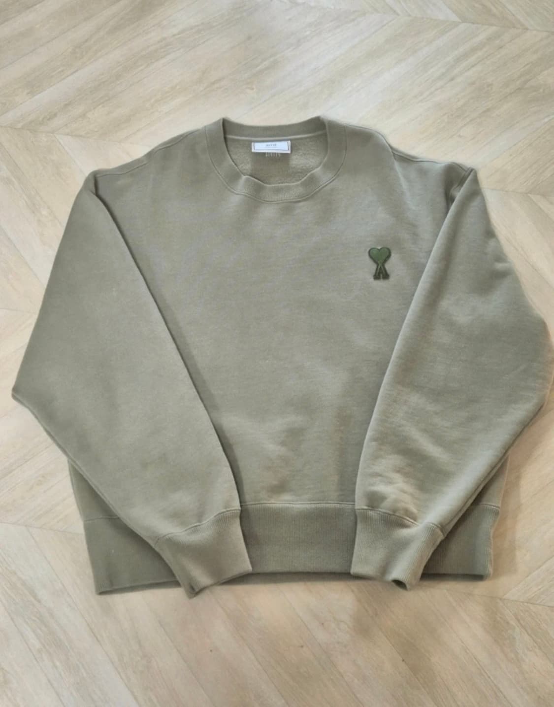 아미 맨투맨 올리브그린 xl 상품이미지1