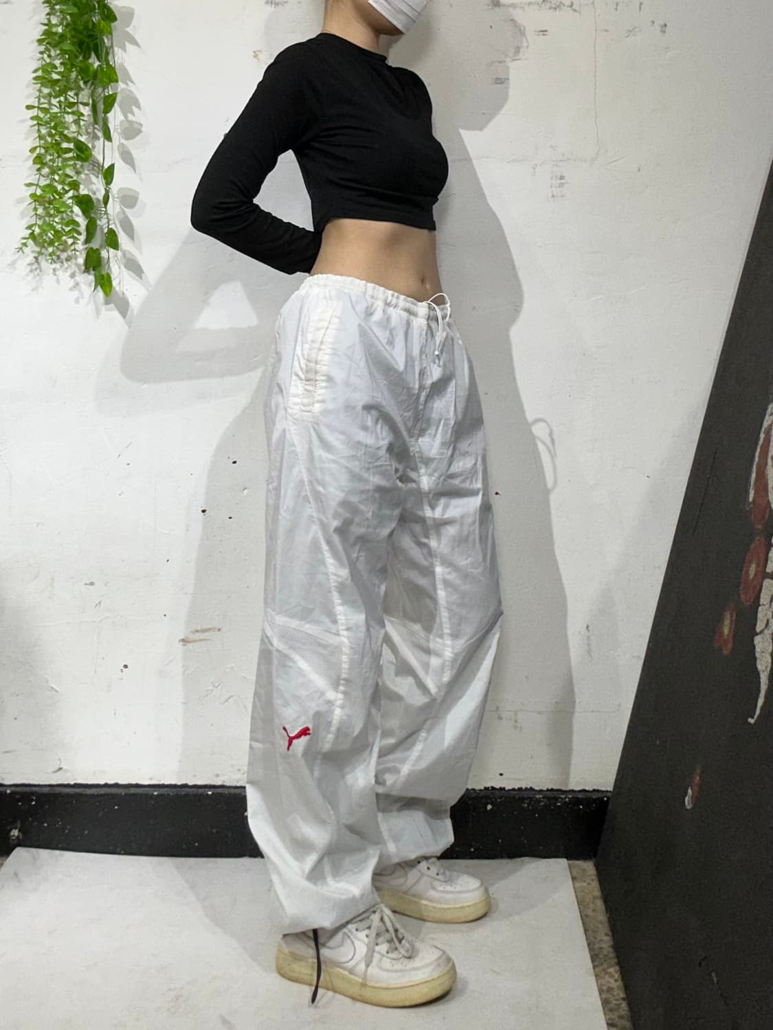 푸마 화이트 와이드 레드 로고 트랙 팬츠 댄스 추리닝 바지 상품이미지1