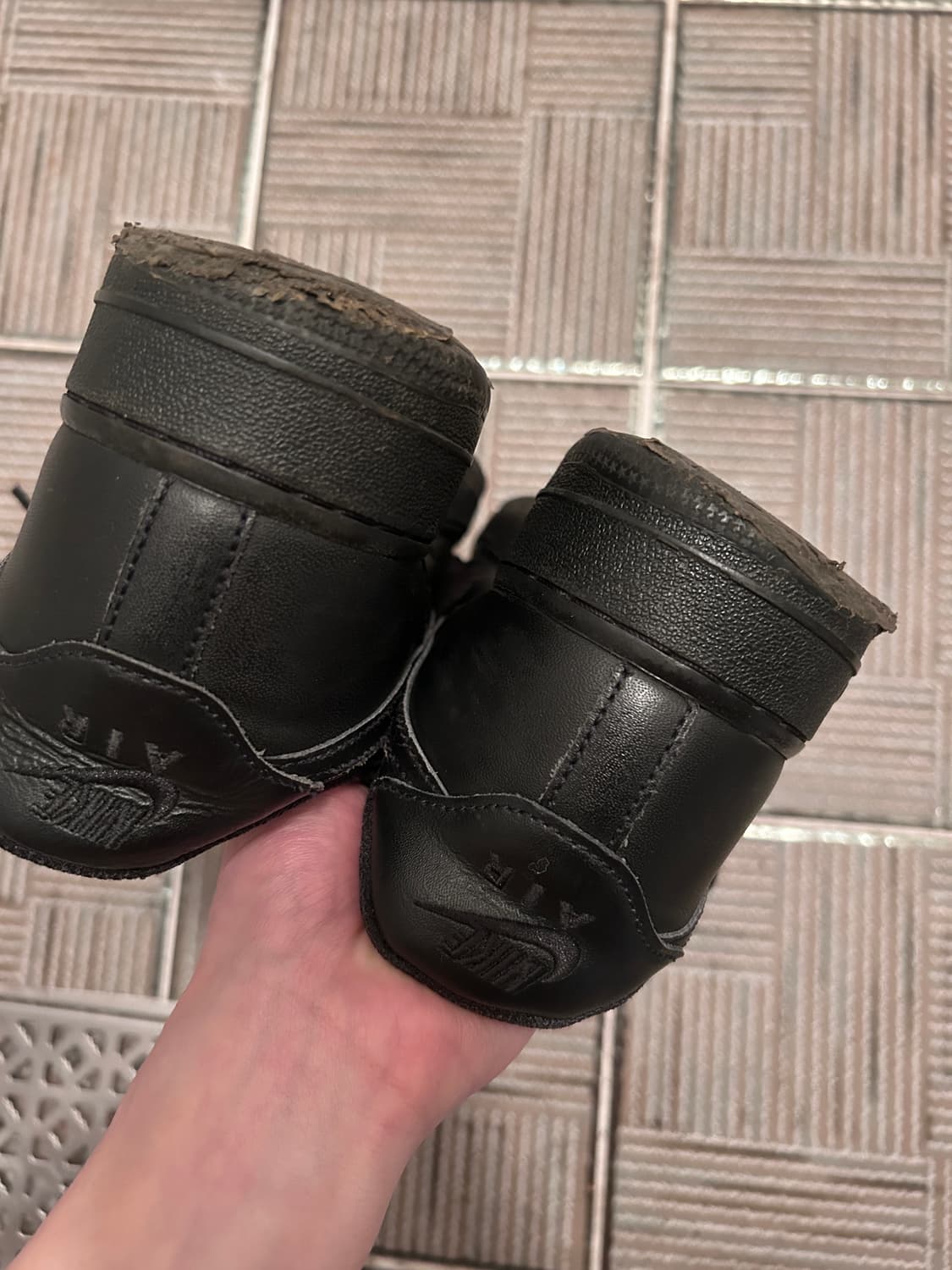 나이키 검포스 상품이미지3