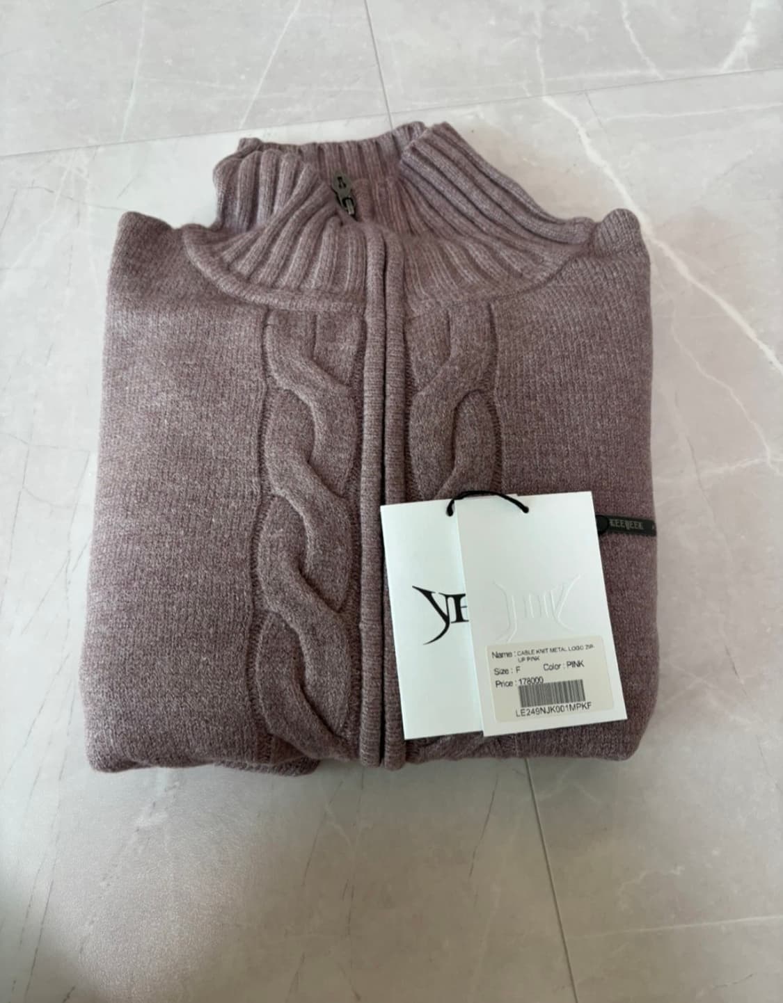 Yeel CABLE KNIT METAL LOGO ZIP-UP PINK 상품이미지4