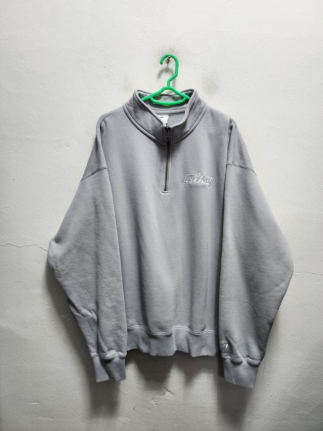 나이키 쿼터집 하프집업 맨투맨  상품이미지1