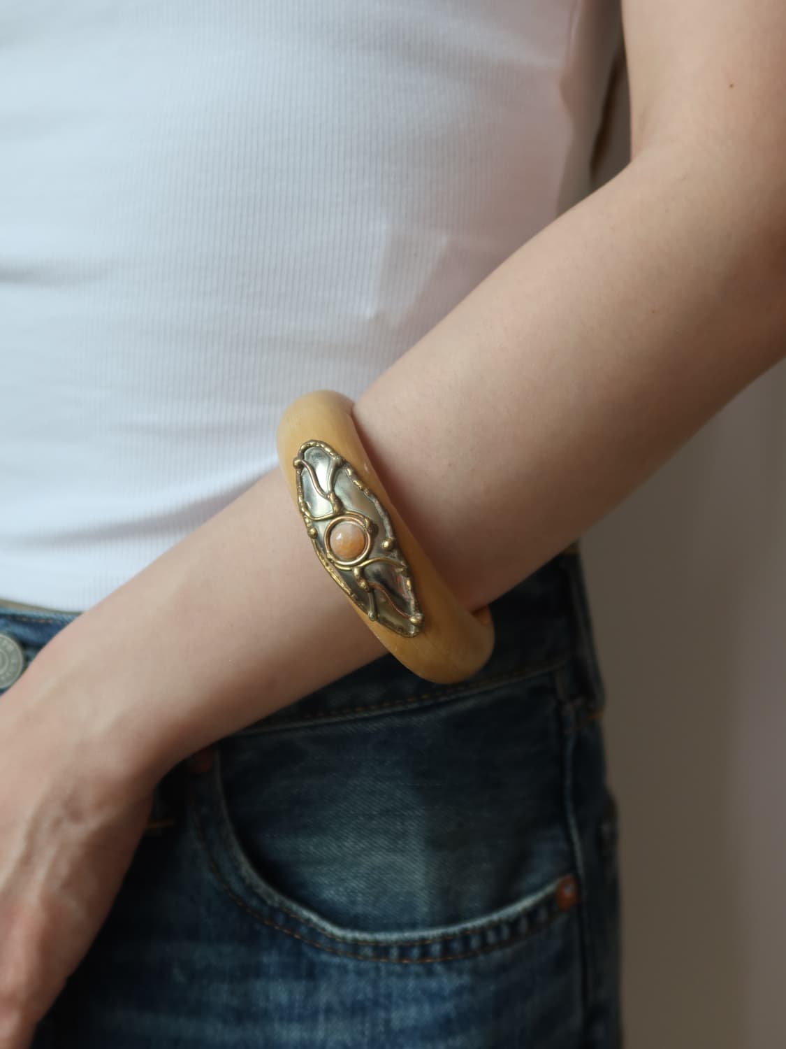 oval stone bangle 상품이미지1