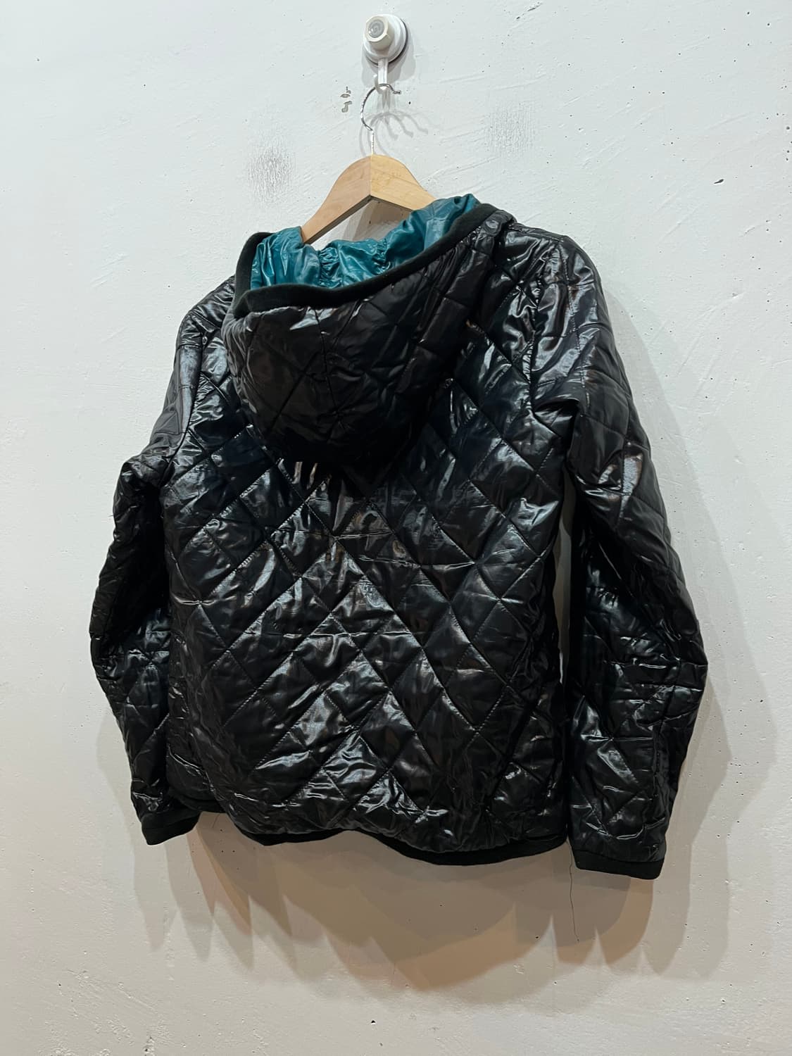 컨버스 재팬 리버시블 퀼팅 경량 패딩 상품이미지5