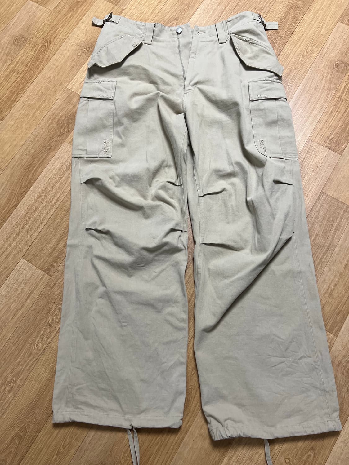 언타이틀드 아이딜 m65 카고팬츠 베이지 상품이미지3