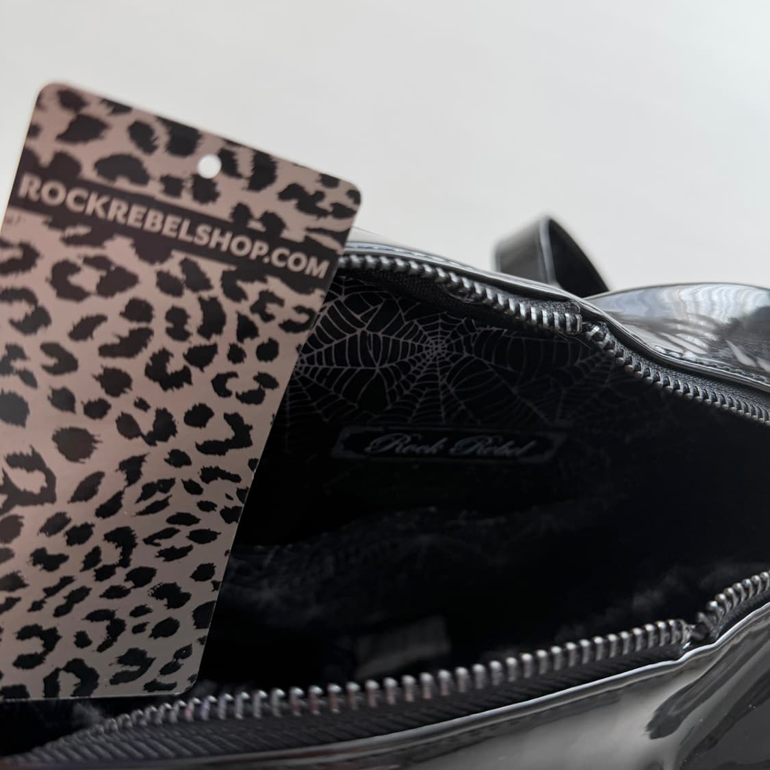 dolls kill (rockrebelshop) 몬스터 백팩 상품이미지4