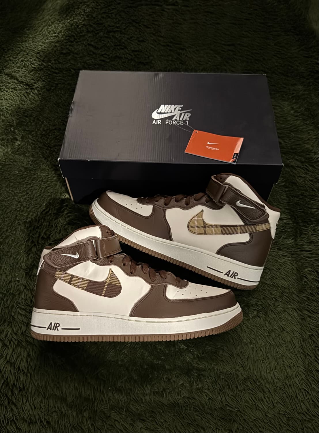 [290] 나이키 에어포스 1 미드 '07 LX 카카오 와우 앤 페일 상품이미지1