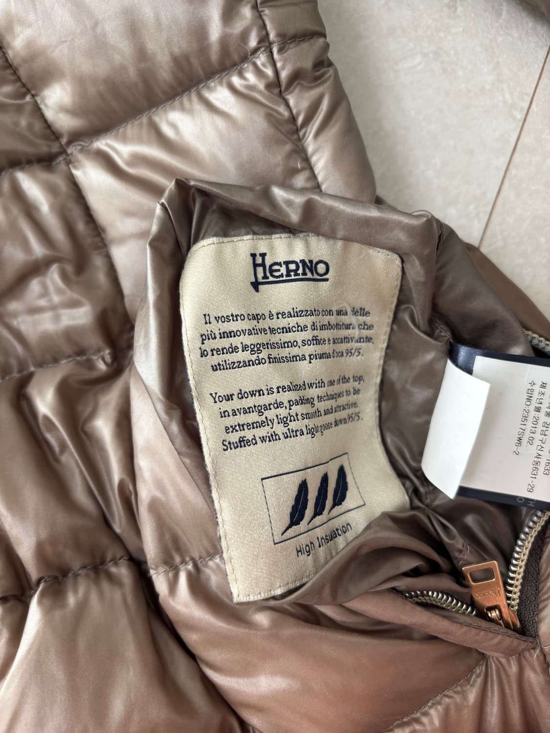 에르노 여성 패딩 42사이즈 상품이미지3