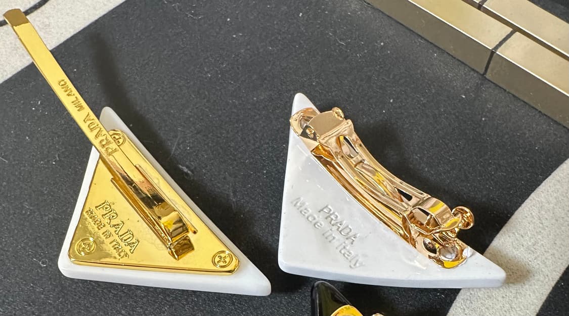 프라다 플라워 패턴 헤어핀 상품이미지5