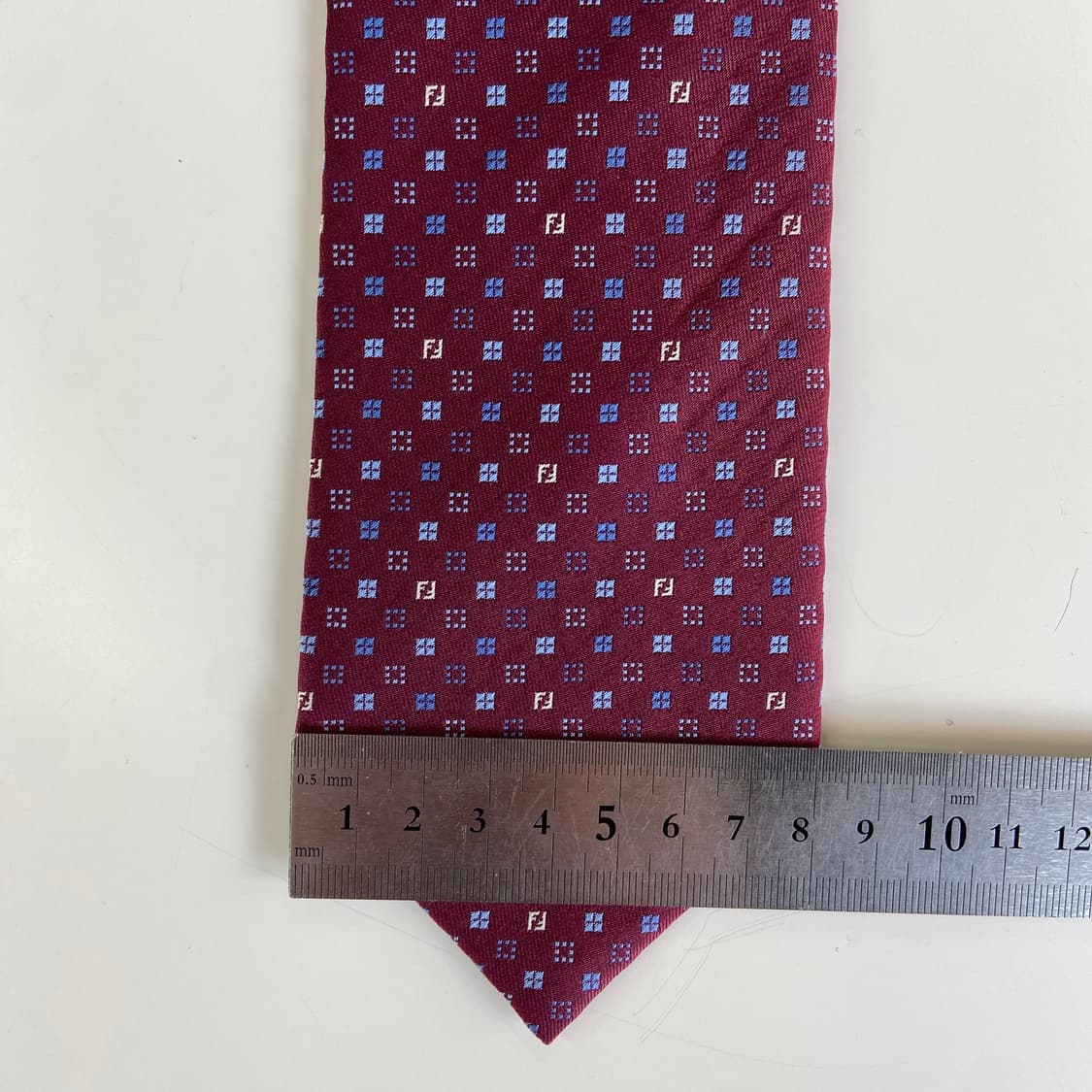 펜디 (FENDI) 신형 모노그램 명품 정품 넥타이 상품이미지8