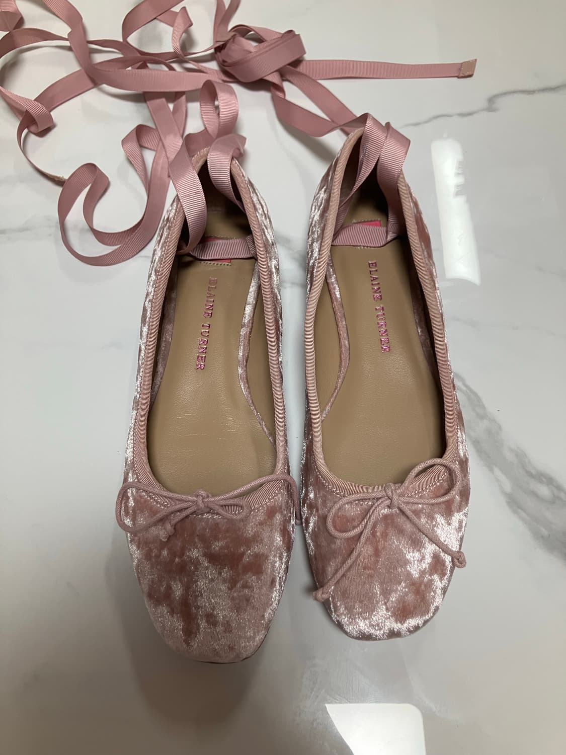 elaine turner 발레 플랫 슈즈 스트랩 벨벳 발레코어 핑크 리본 상품이미지1