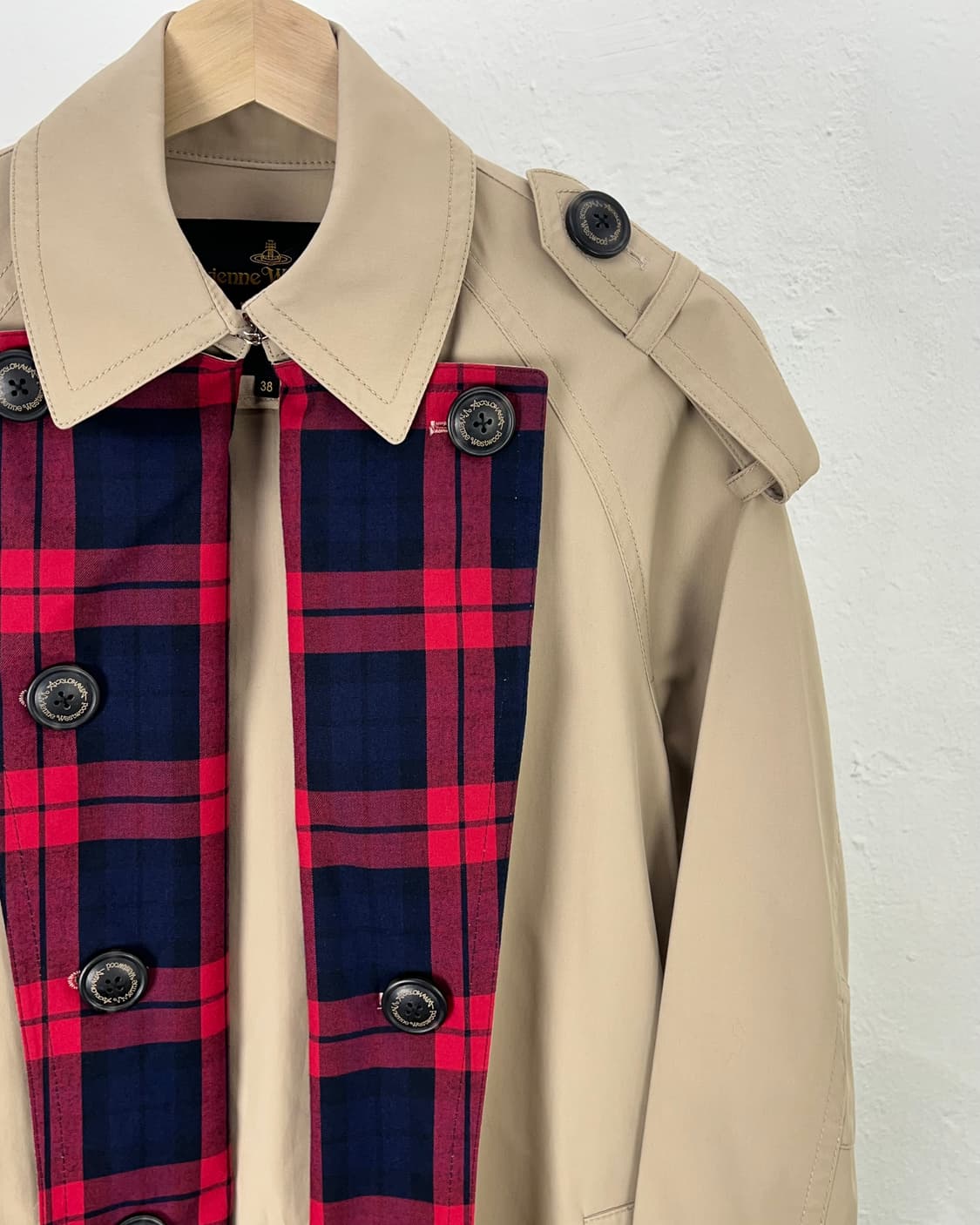 비비안 웨스트우드 앵글로마니아 베이지 타탄 나폴리 트렌치 맥 코트 상품이미지3