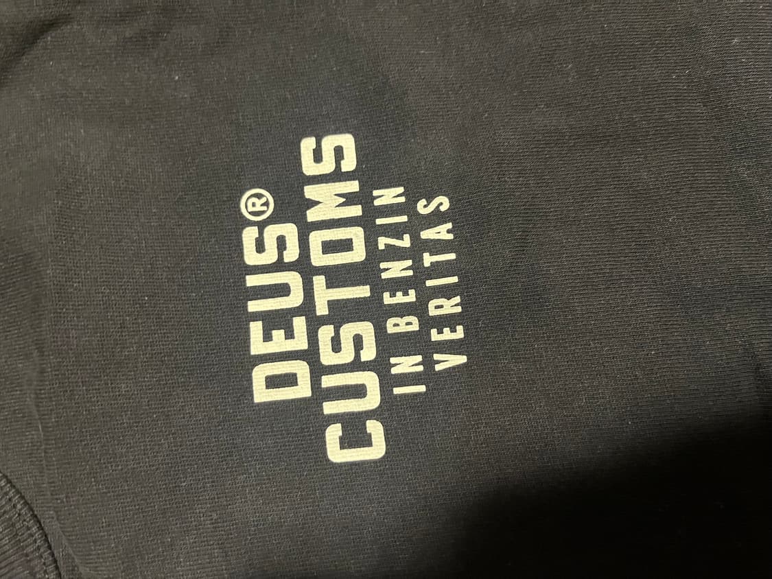 데우스 반팔 상품이미지3