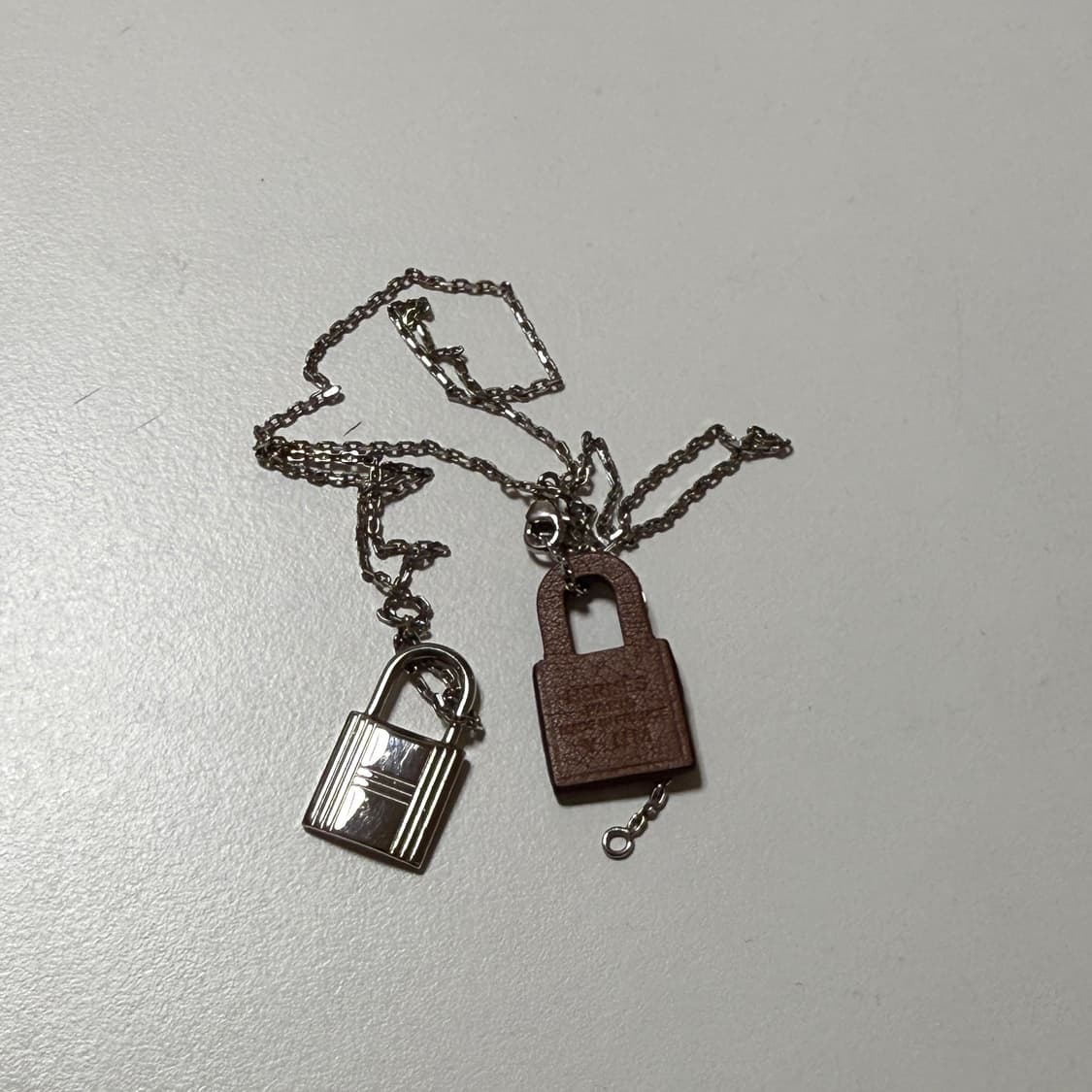 에르메스 오켈리 목걸이 풀박스 상품이미지1