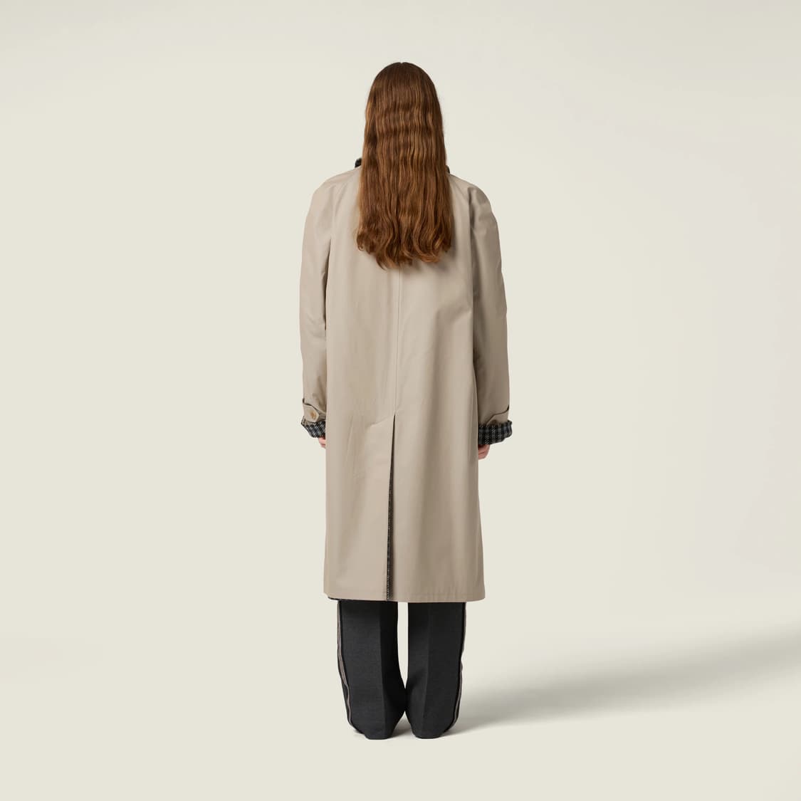 (새제품) 미우미우 miu miu 리버서블 트윌 및 체크 트렌치 코트 4 상품이미지3