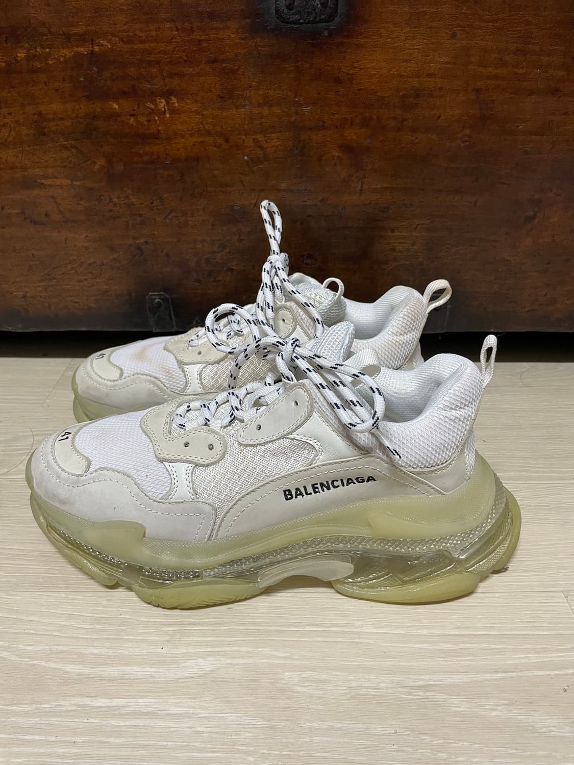 발렌시아가 트리플 S 클리어 솔 화이트 상품이미지4