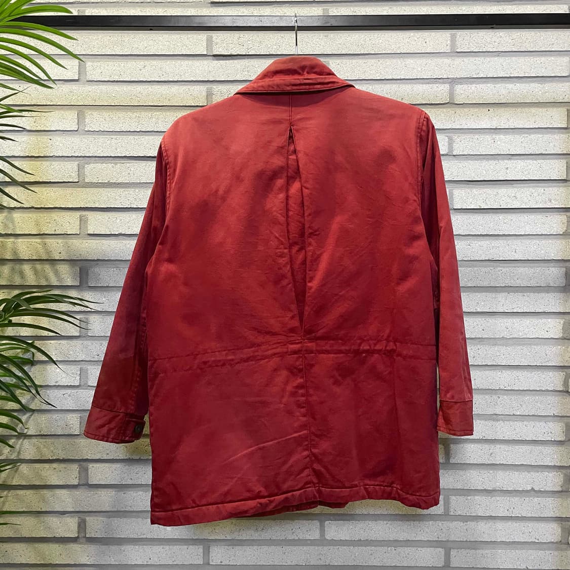 USA VINTAGE 워크 자켓 패디드 멀티 포켓 스트링 디테일 레드 상품이미지3