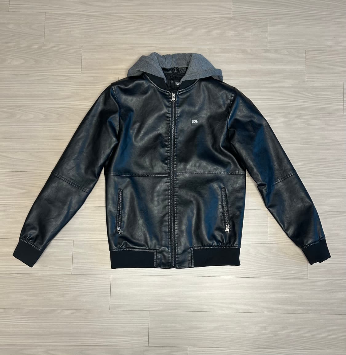 리 레더자켓 모자탈부착가능 상품이미지1