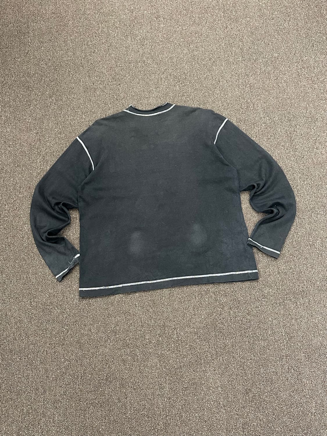 OS)Japanese vintage 스티치 디테일 블랙 롱슬리브 상품이미지5