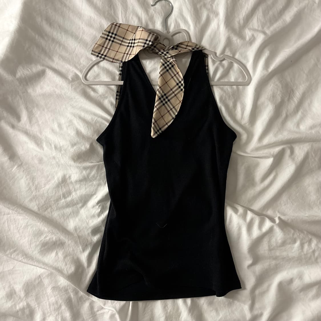 버버리 블루라벨 홀터넥 나시 상품이미지3