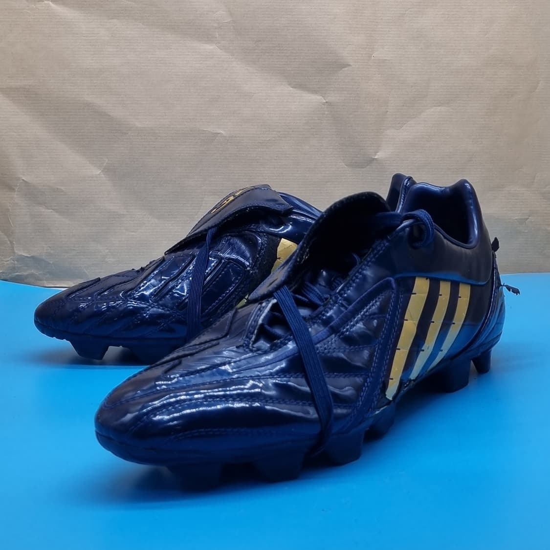 아디다스 프레데터 파워스워브 축구화285 상품이미지1