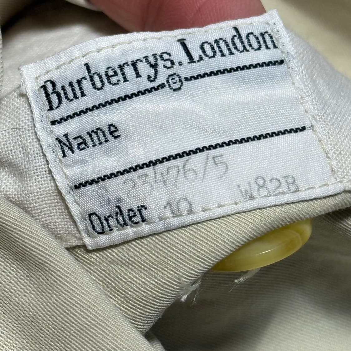 버버리 베이지 트렌치코트 상품이미지6