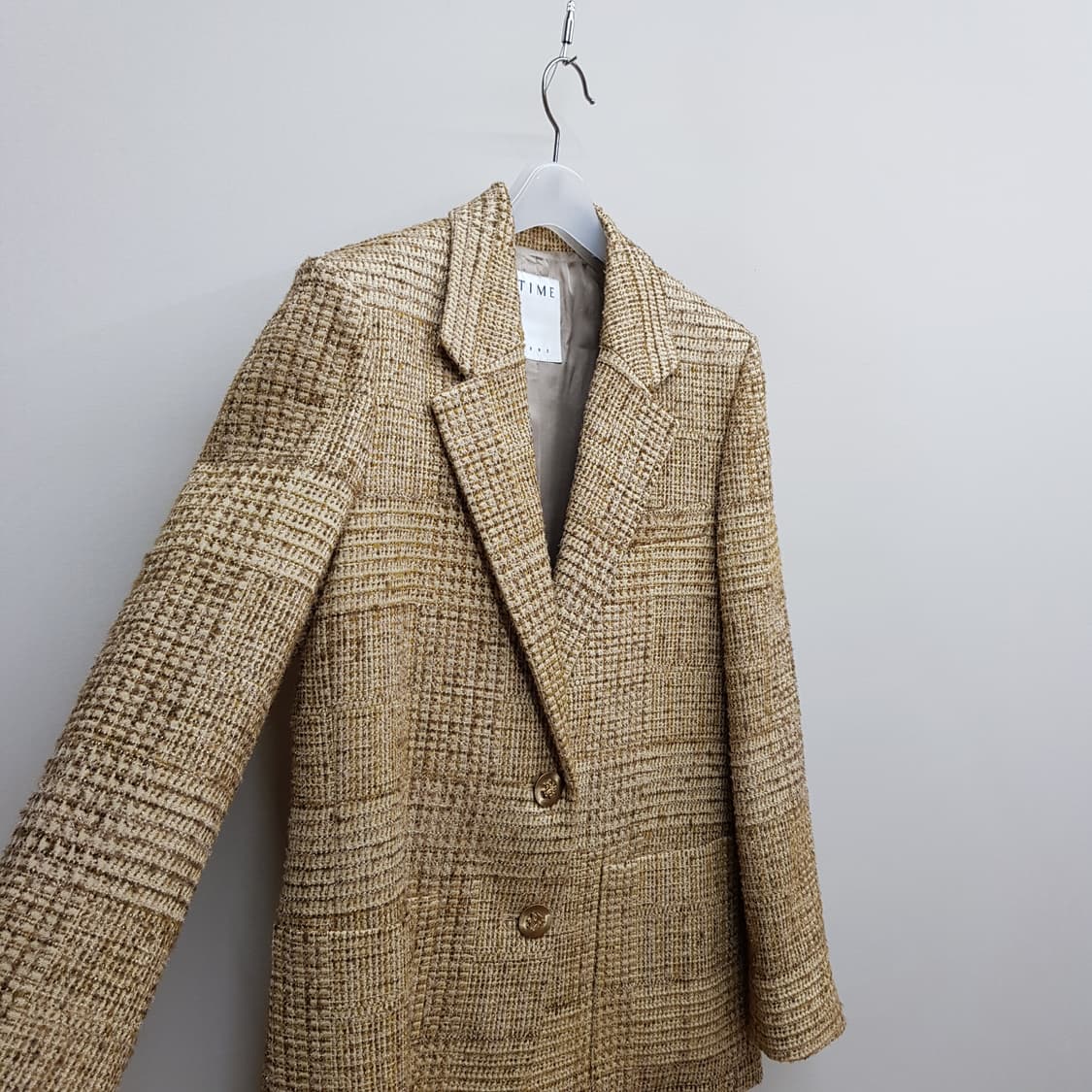 한섬 타임 2021 울 트위드 자켓 82-94-160사이즈 상품이미지4
