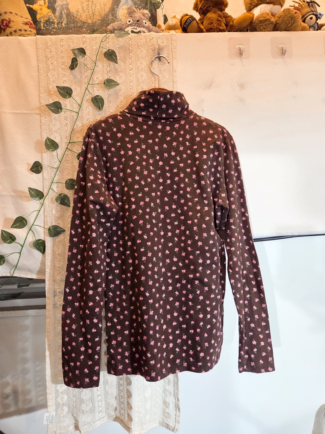 초코딸기 잔꽃 목폴라 슬리브 상품이미지4