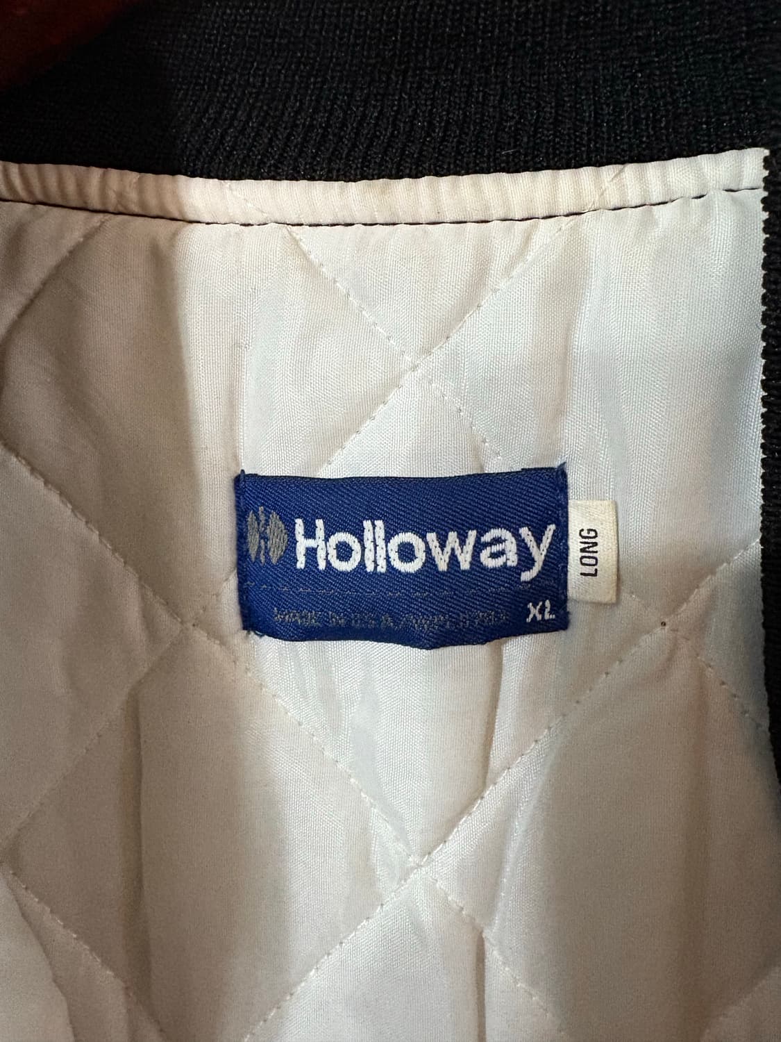 80-90‘s USA Holloway varsity Jacket. 상품이미지4