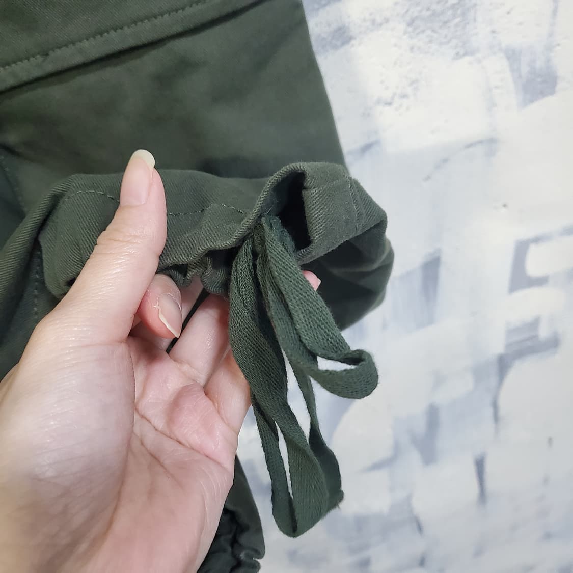 더블유스탠다드 카키 카고 스트링 반바지  상품이미지3