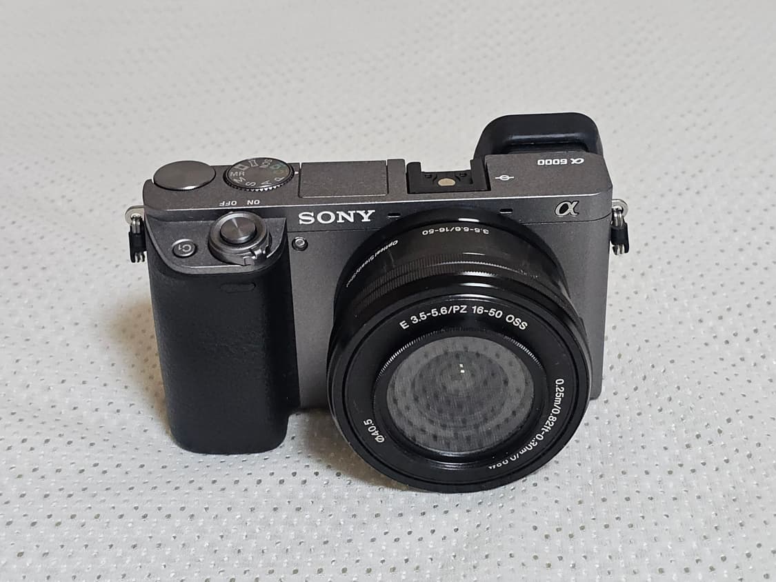 소니 a6000 미러리스 카메라 상품이미지1