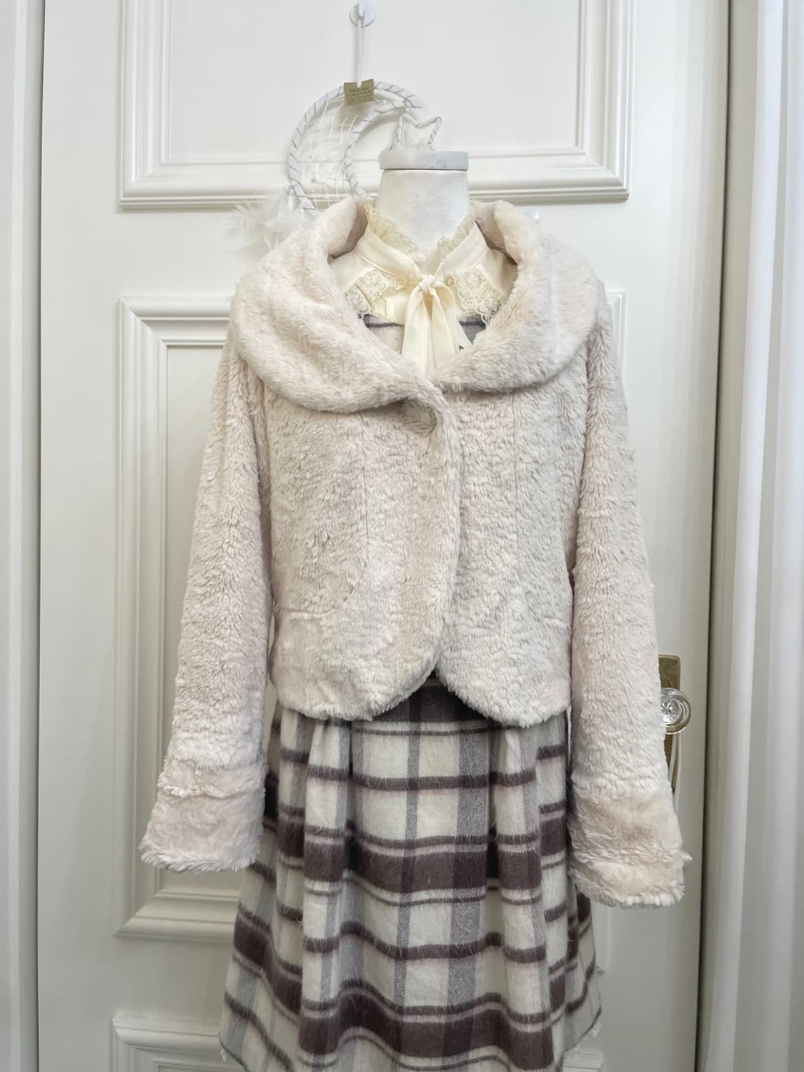 ivory collar one button lovely fur jacke 상품이미지1