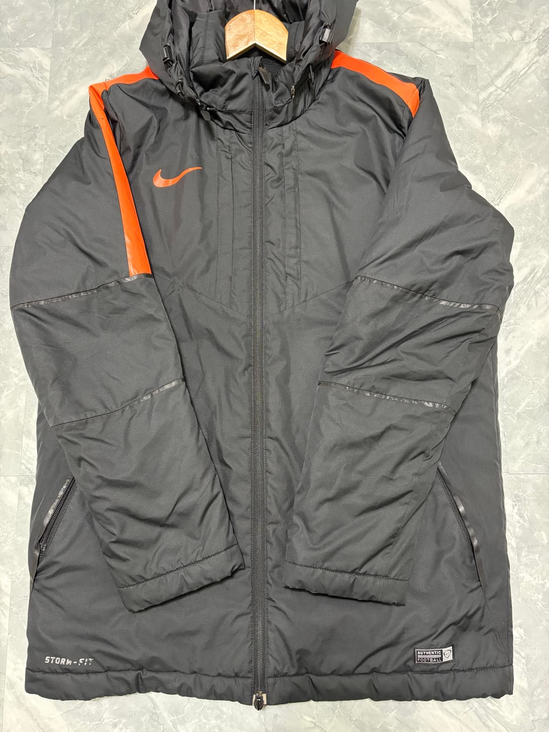 나이키 스톰핏 패딩 자켓 상품이미지1