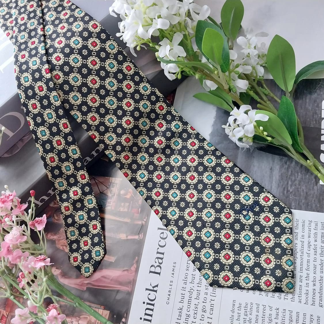 크리스찬 디올 실크 네이비 패턴 넥타이 9.3cm A등급 K1572
 상품이미지2