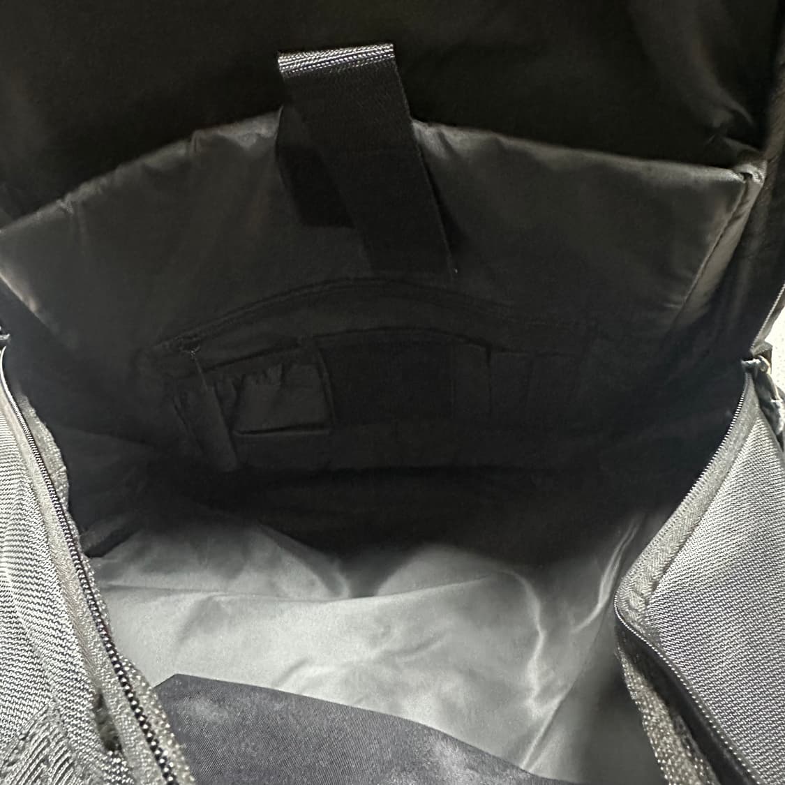 ✨ (바배) NC다이노스 백팩 (하자확인) 상품이미지3