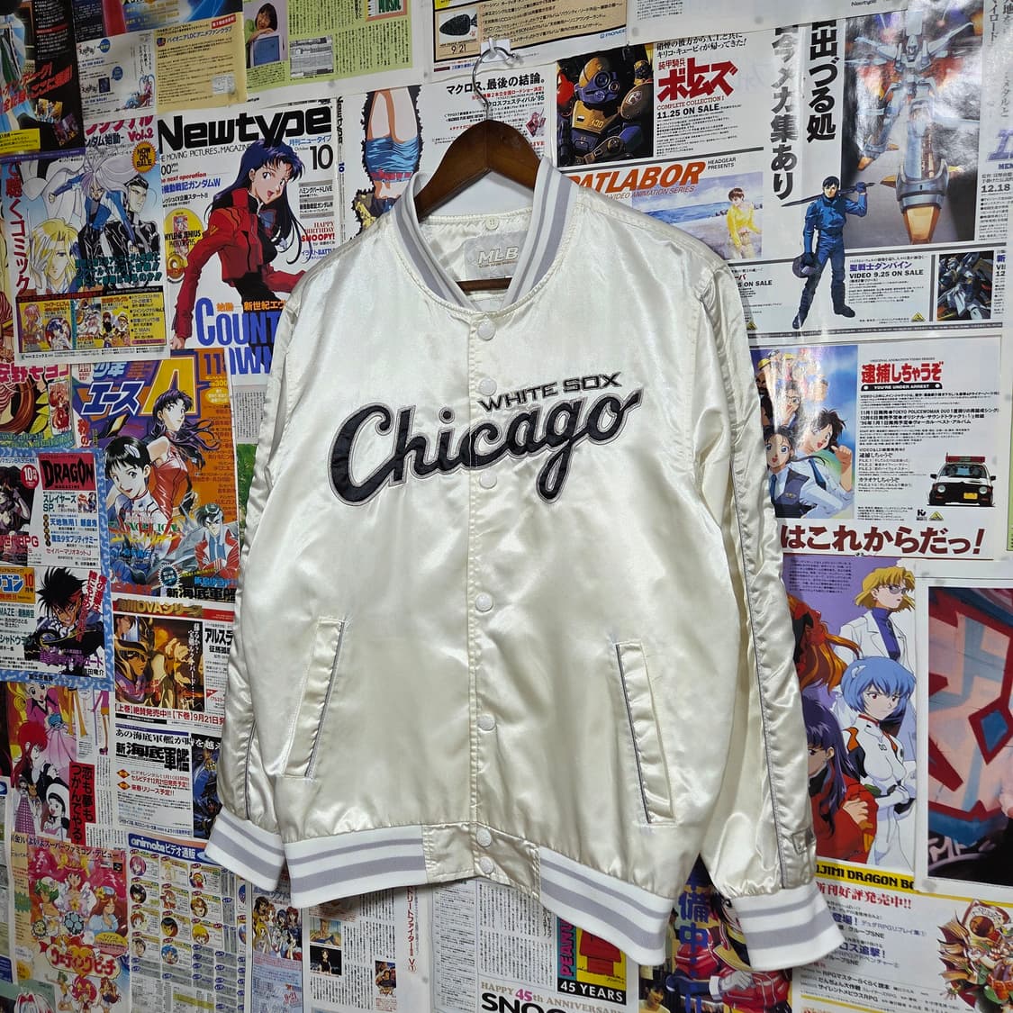 엠엘비 시카고 아이보리 바시티 자켓 상품이미지2