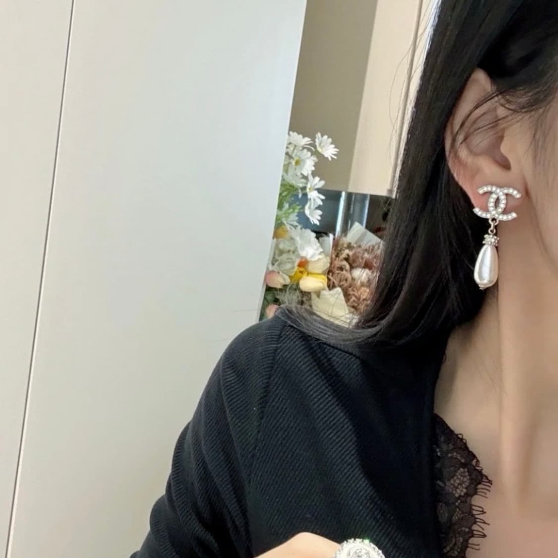 샤넬 정품 cc로고 업사이클링 진주 드롭 귀걸이 상품이미지4