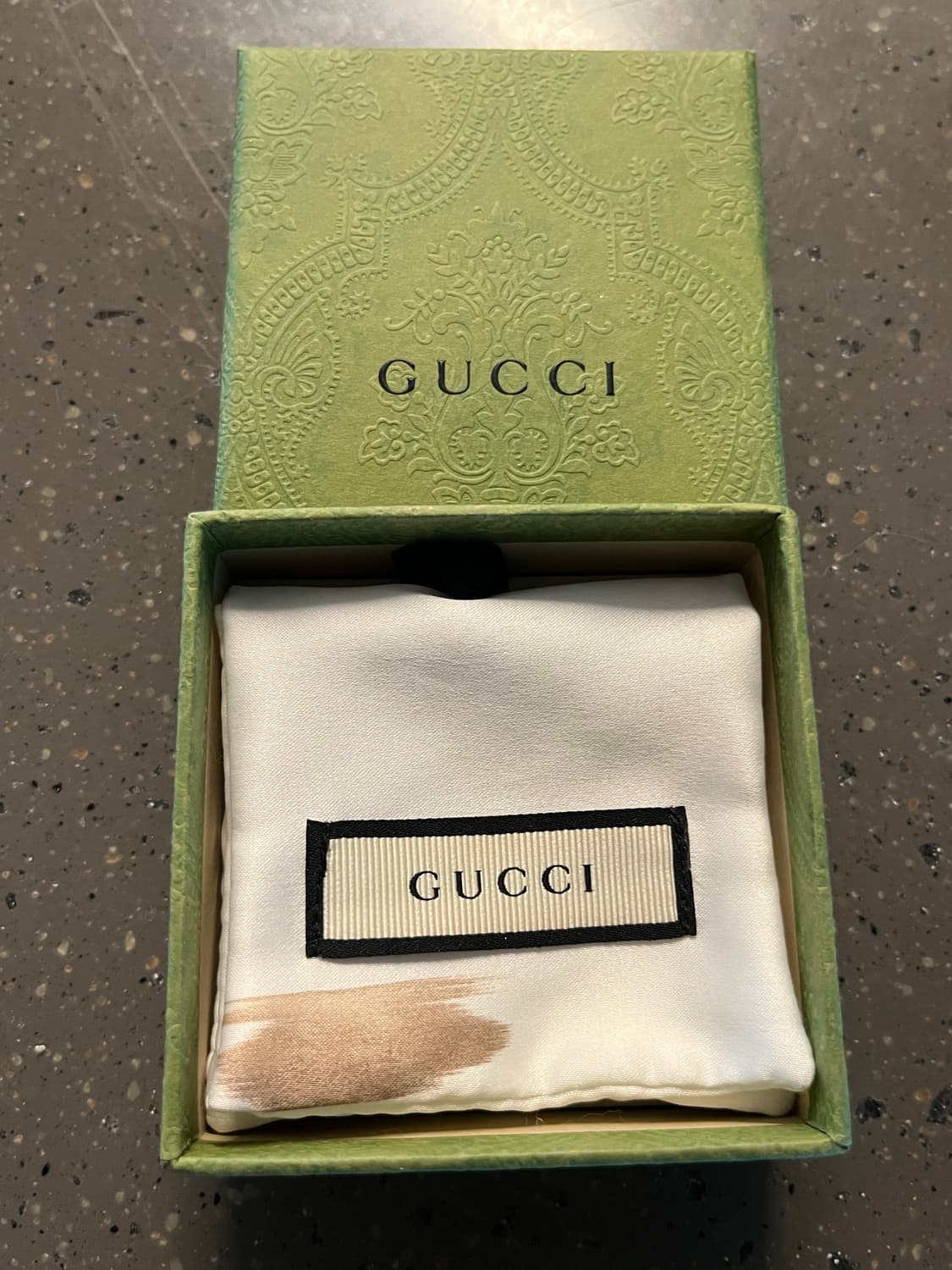 구찌 인터로킹 G 에나멜 하트 반지 SILVER RED 13호 상품이미지3