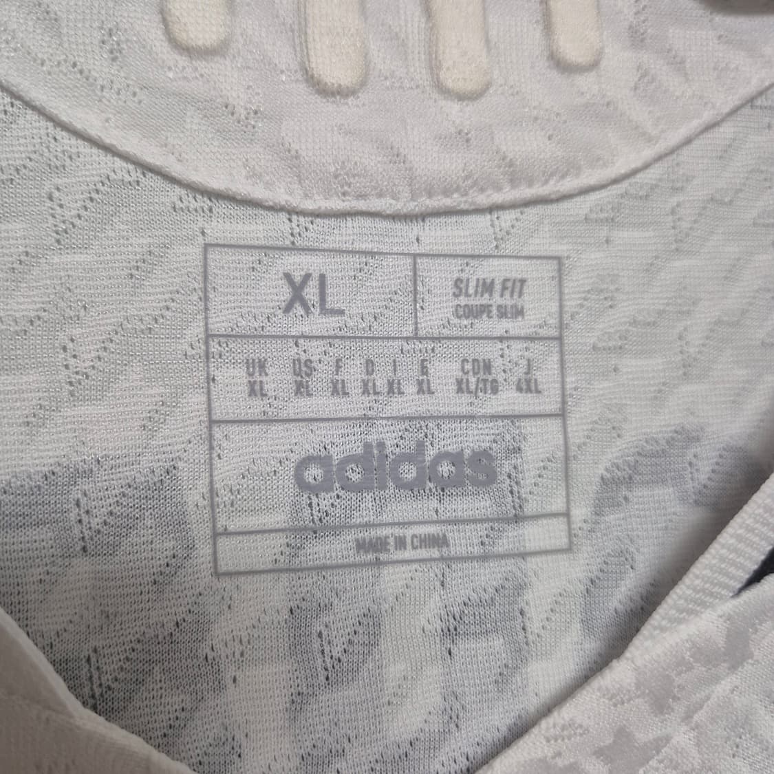 24/25 레알 모드리치 XL (어센틱) 상품이미지6