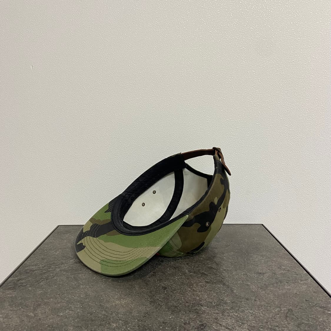 슈프림 밀리터리 워시드 우드랜드 카모 레드 박스로고 캠프캡 모자 상품이미지7