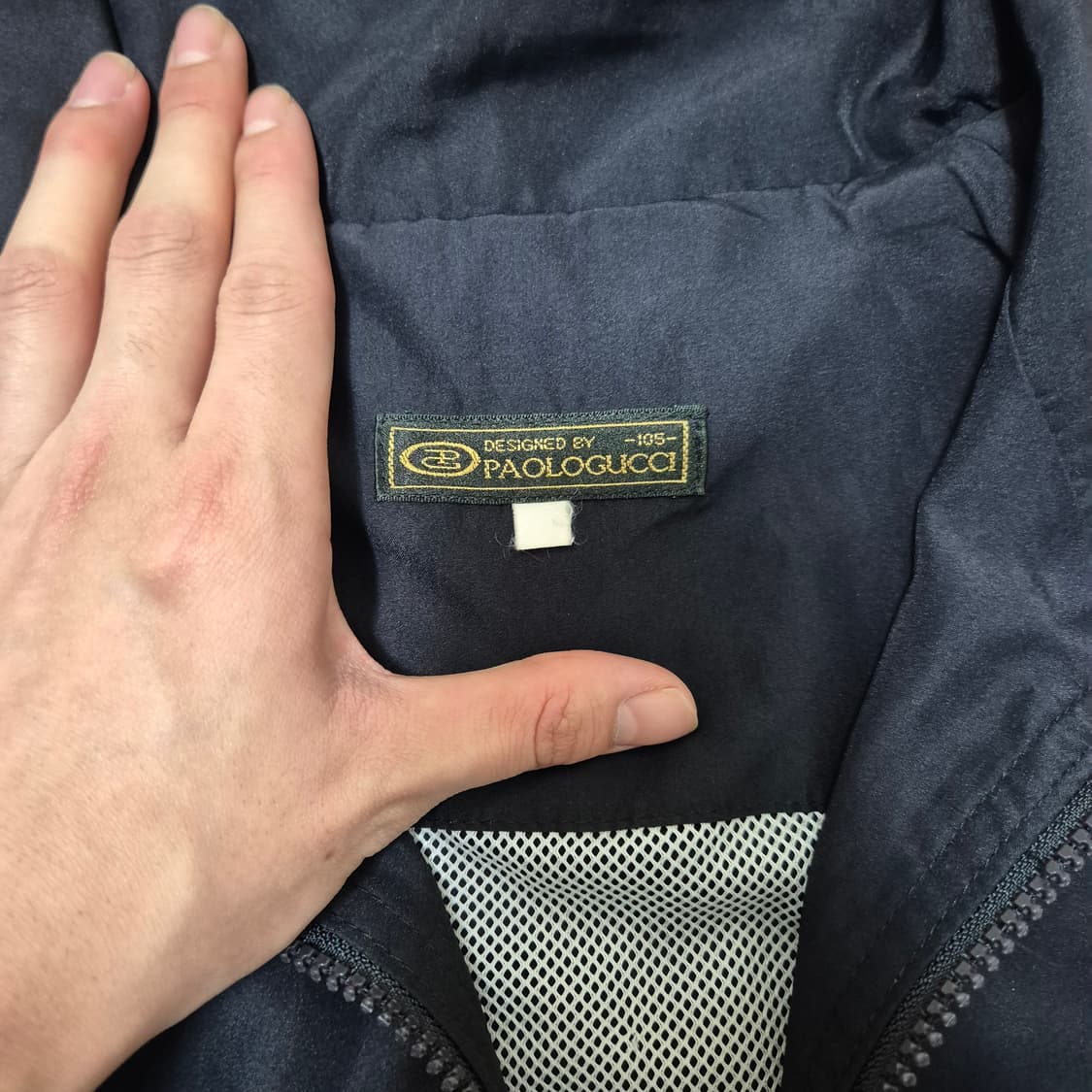 파올로구찌 프리미엄 자수로고 바람막이 자켓 상품이미지5