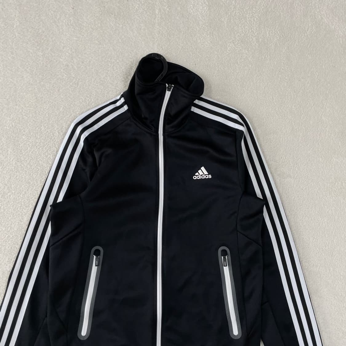105 아디다스 블랙 트랙탑 져지 상품이미지2
