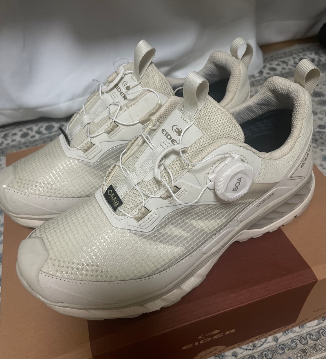 아이더 퀸덤 에어로 하이크 운동화 245 상품이미지3