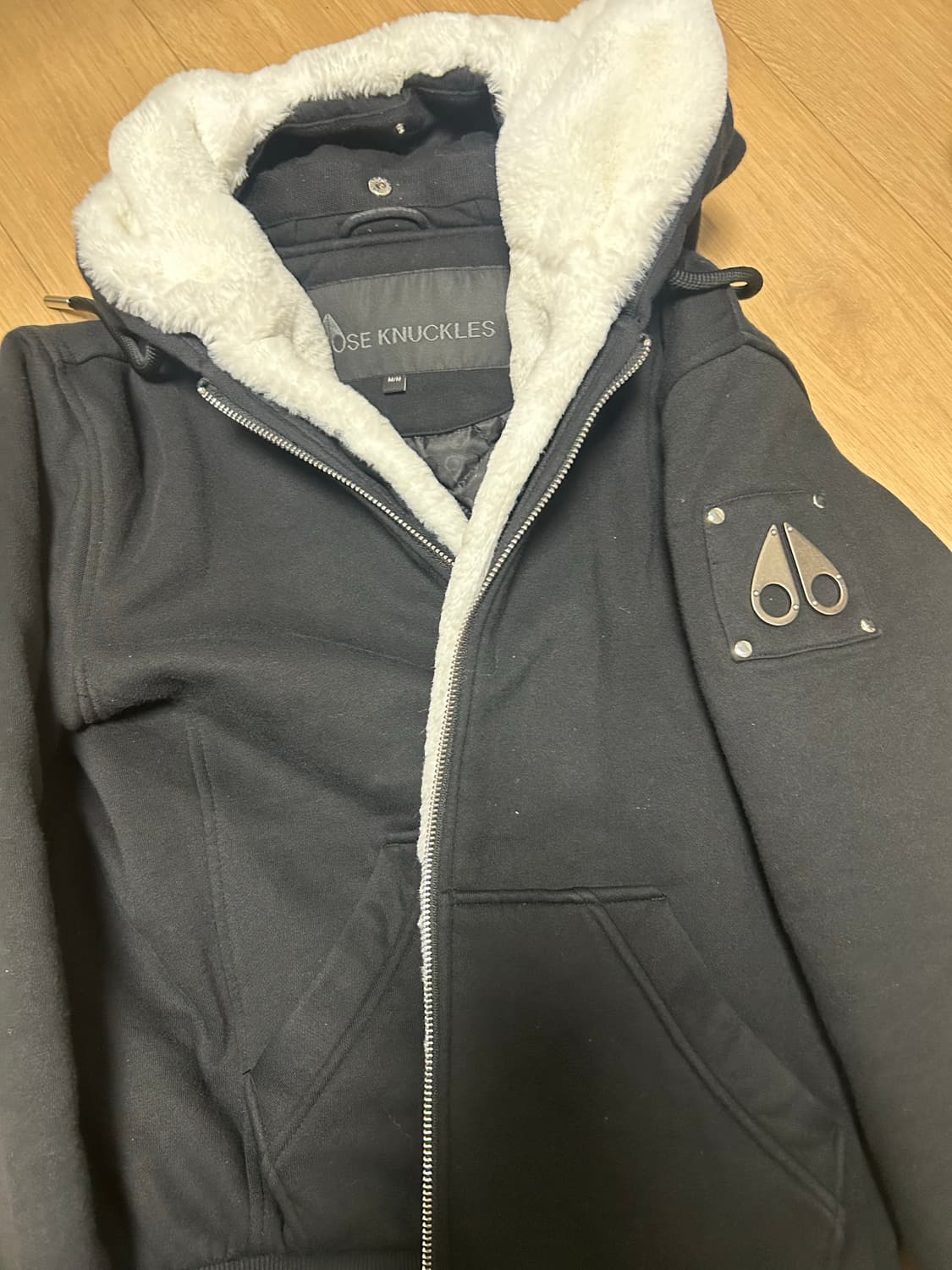 무스너클 버니스웨터  상품이미지1