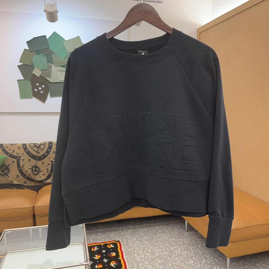 나이키 올드스쿨 드라이핏 빅로고 세미크롭 기모 맨투맨 L C07575 상품이미지3