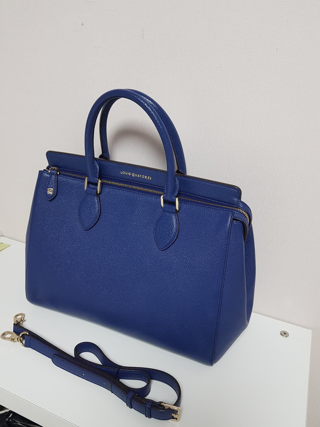 루이가또즈 숄더 겸 토드백 ㅡ 거의 새제품 상품이미지2