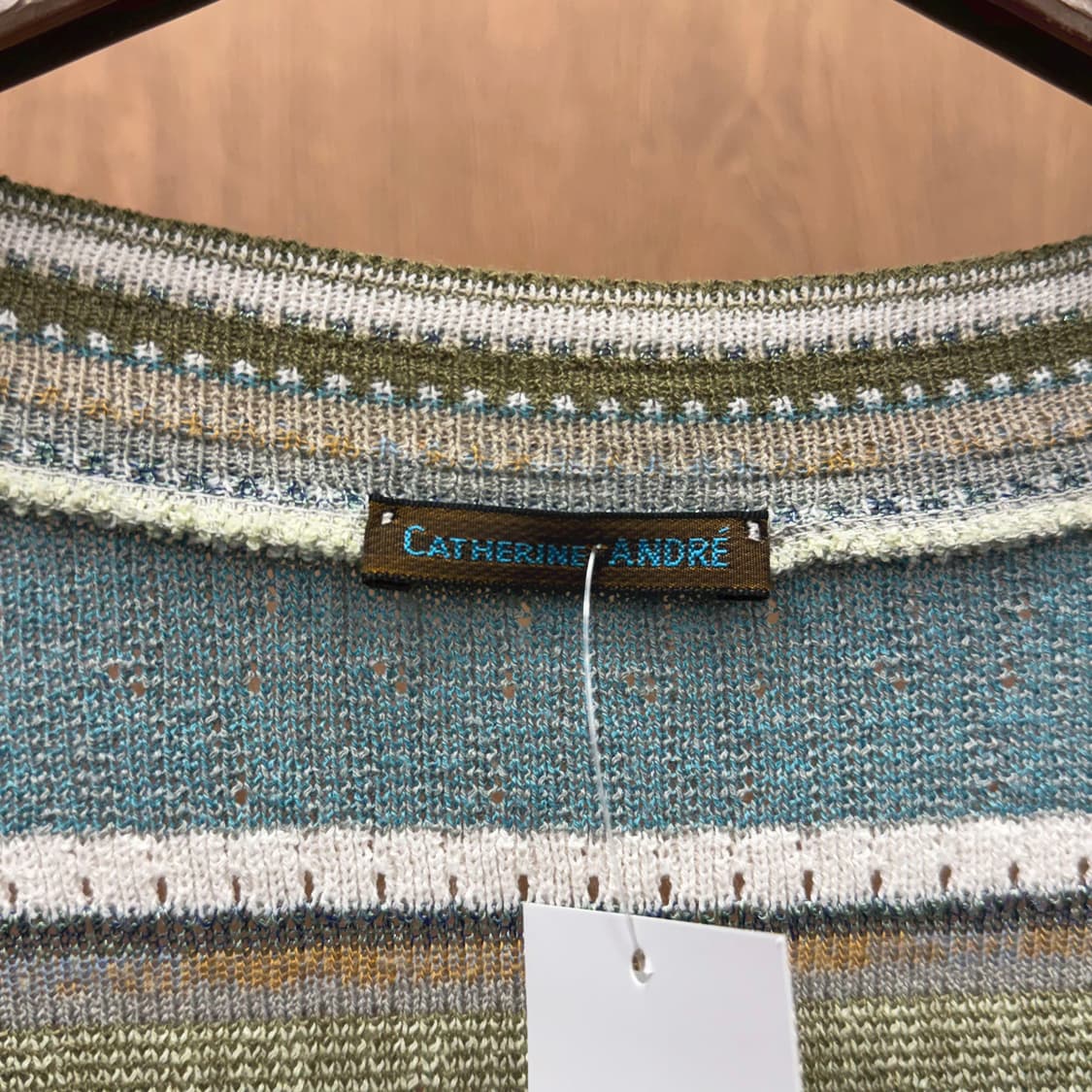 캐서린 안드레 스트라이프 니트 가디건 멀티 텍스처 배색 디테일 민트 블루 상품이미지6