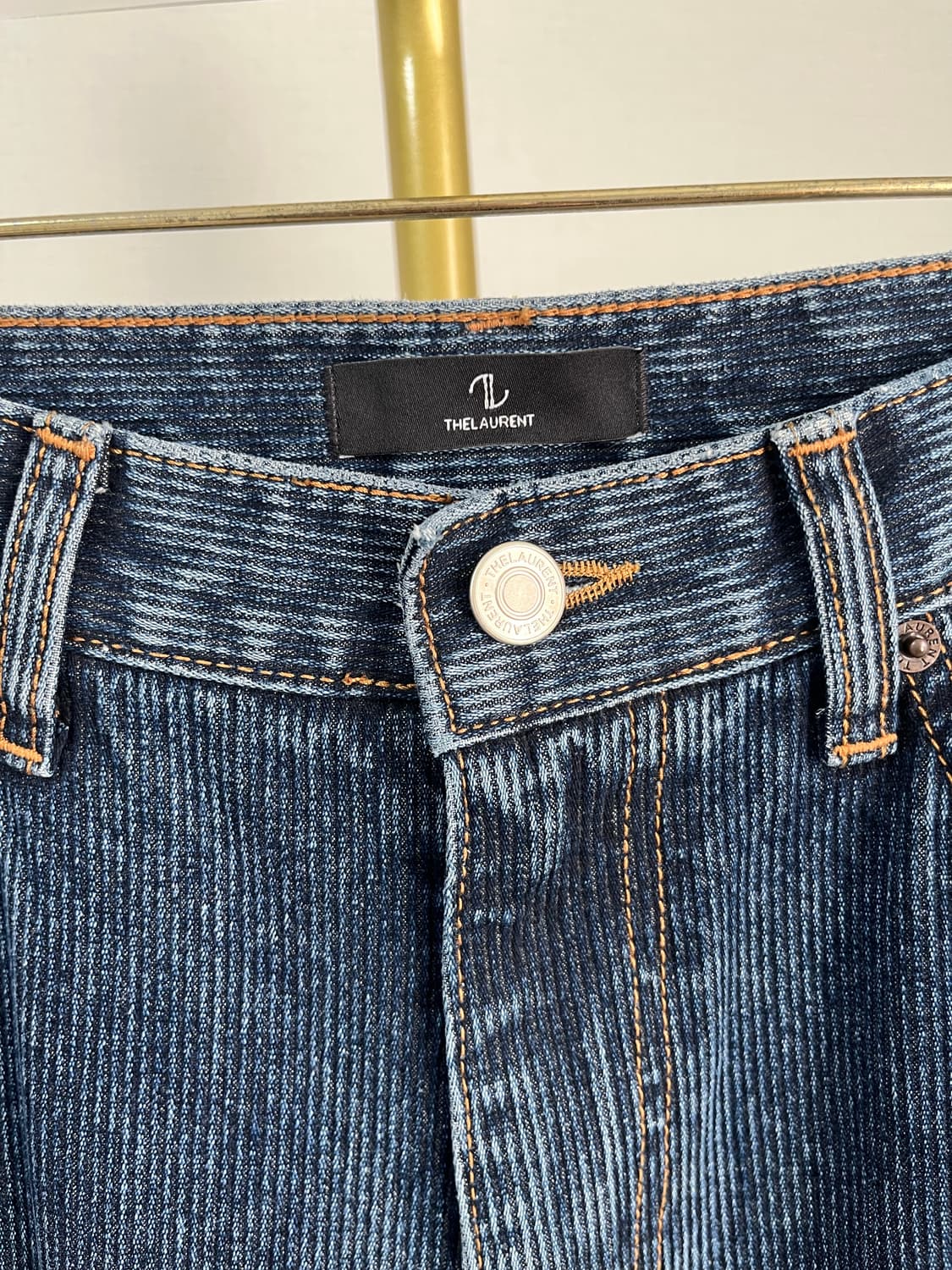 더로랑 세미와이드트위스트데님(코듀로이딥블루,M 사이즈) 상품이미지2